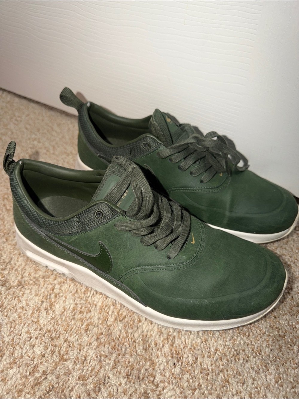 Nike air max Thea sz 9 green